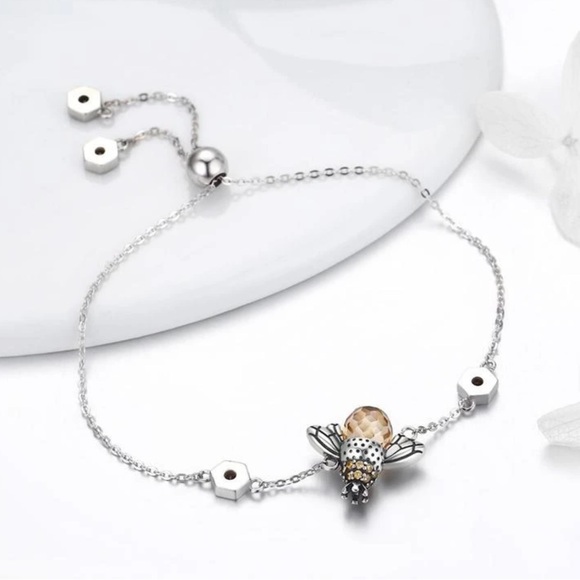 “Amber Abdomen Queen Bee” Faceted Tomenta Bumblebee Honeybee Honeycomb Bracelet - Picture 12 of 13